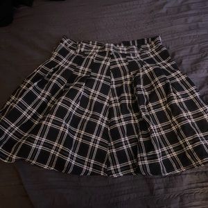 Skirt hardly worn in good condition